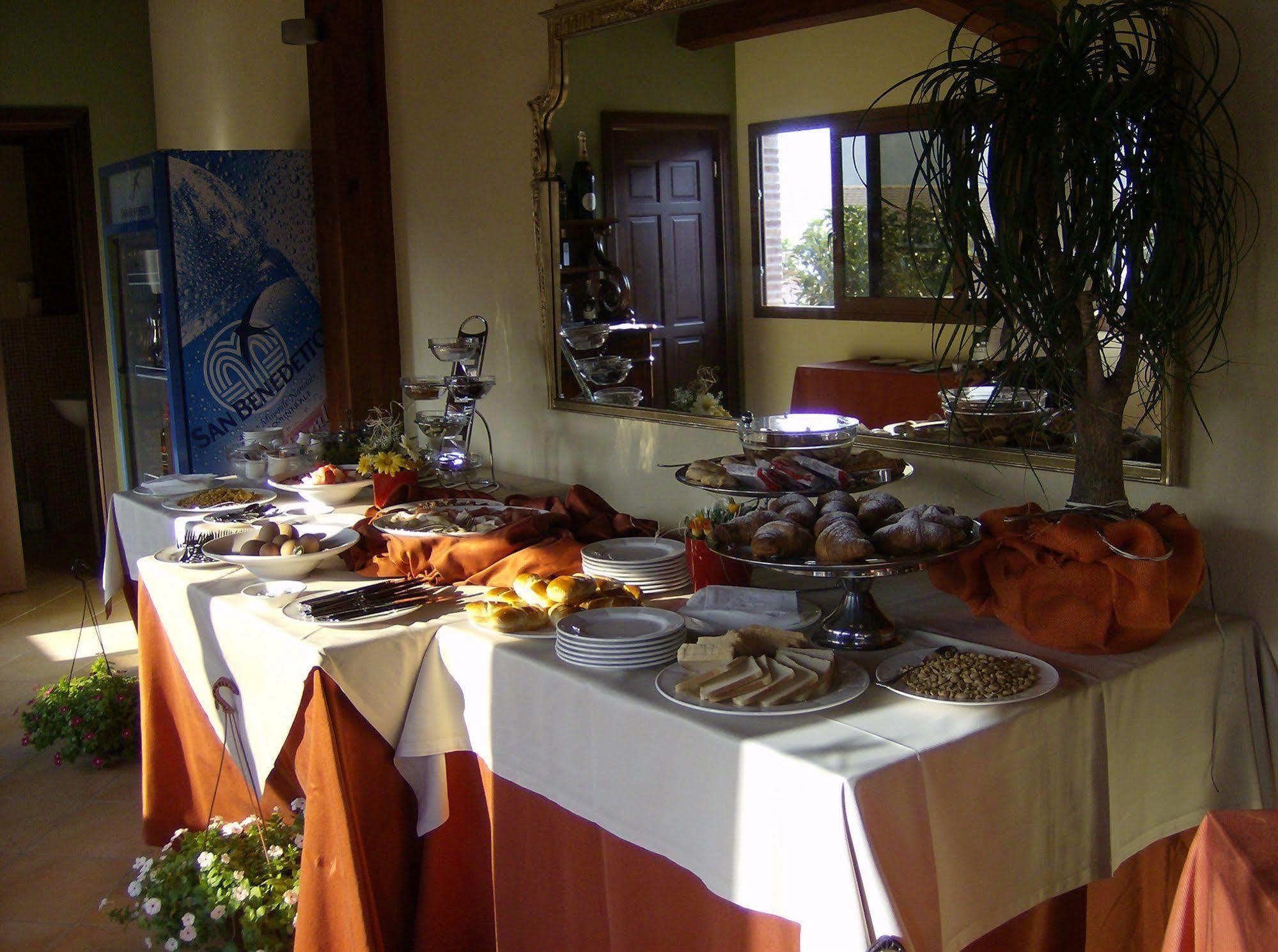 Casale Margherita Cammarata Esterno foto